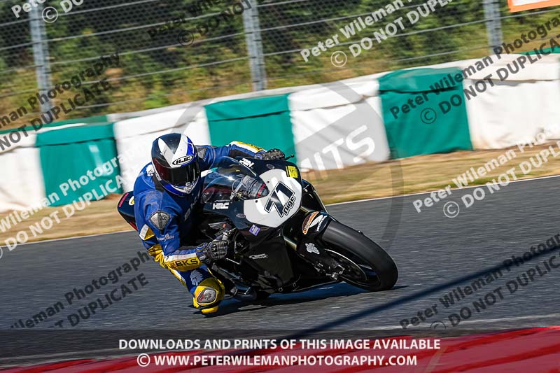 enduro digital images;event digital images;eventdigitalimages;mallory park;mallory park photographs;mallory park trackday;mallory park trackday photographs;no limits trackdays;peter wileman photography;racing digital images;trackday digital images;trackday photos